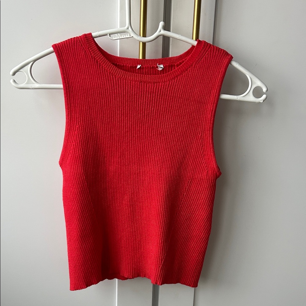 Soft Knot Sleeveless Tank Top